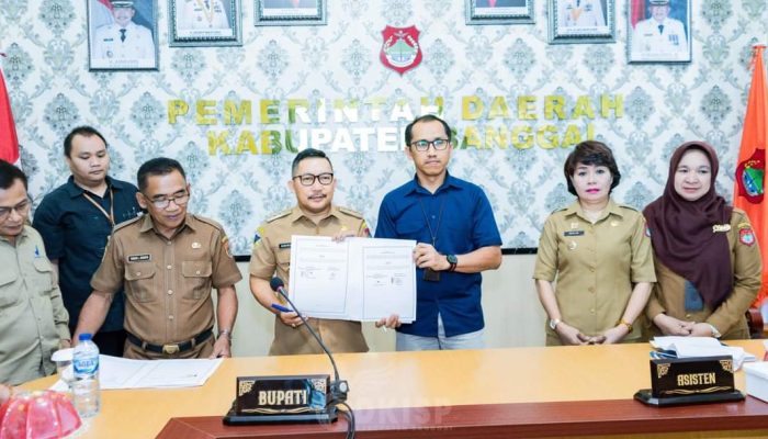 Sinergi Penyelenggaraan MPP, Bupati Amirudin Teken Nota Kesepakatan Bersama 6 Instansi Vertikal