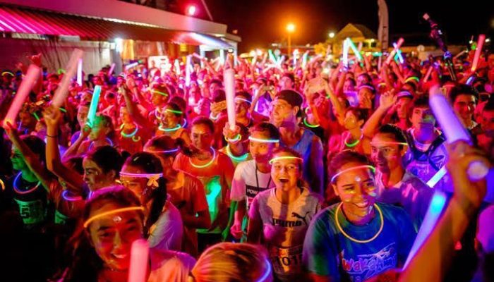 Tiket Terbatas! Ayo Jangan Lewatkan GlowRun 5K with Foam di Luwuk Banggai