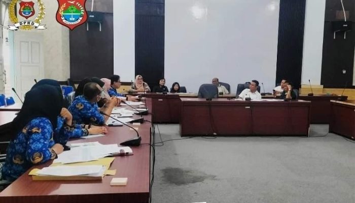 Komisi III DPRD Banggai Gelar Rapat Evaluasi Realisasi Penerimaan Pajak Daerah