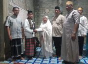 Pimpin Langsung Safari Ramadhan, Ketua KKSS Banggai Sumbang Masjid Rp10 Juta