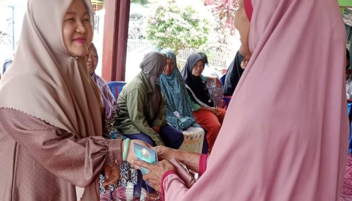 Santuni Ribuan Dhuafa, Sulianti Murad Didoakan Warga Semoga Bisa Pimpin Banggai