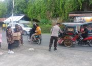 Polsek Pagimana Bersama FKPPI Bagikan Ratusan Paket Takjil