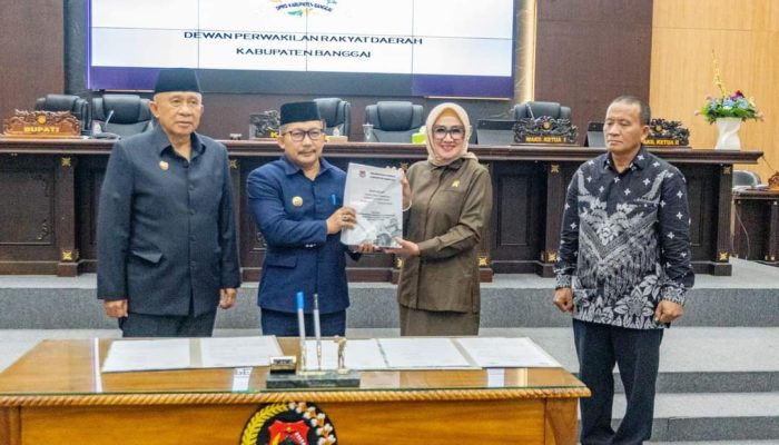 DPRD Terima Pertanggungjawaban Pelaksanaan APBD Banggai Tahun 2023