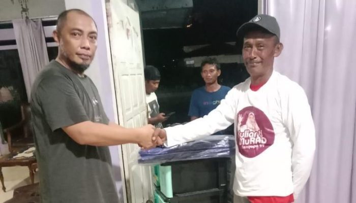 2 Warga yang Rumahnya Hanyut Terbawa Banjir di Bunta, Dibantu Sulianti Murad 