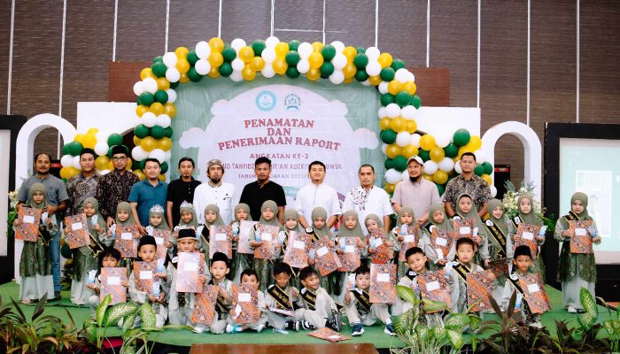 PAUD Tahfidz Al-Qur’an Adzkiyyah Luwuk Gelar Penamatan, Lulusan Hafal Hampir 3 Juz