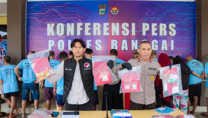 Satnarkoba Polres Banggai Berhasil Tangkap 17 Tersangka dan Amankan Babuk 123,71 Gram Sabu