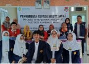 Prodi D III Keperawatan Luwuk Gelar Pengbdian Masyarakat Pesisir Pantai Kayutanyo