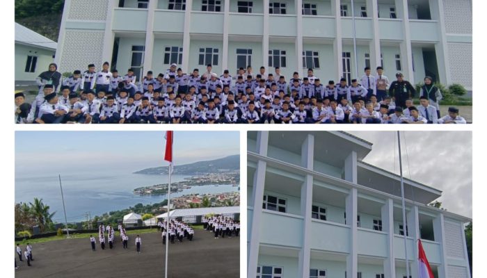 MTs Al Muraad Gelar Upacara Bendera, Ini Pesan Ustadz Zainal Untuk Santri