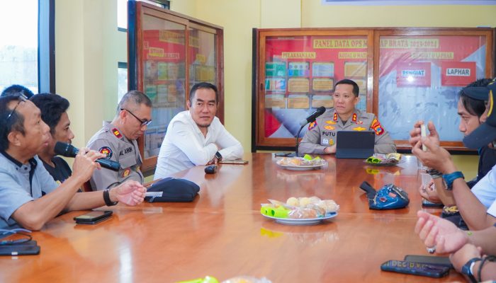 Kapolres Banggai AKBP Putu Gelar Silaturahmi Bersama Puluhan Wartawan