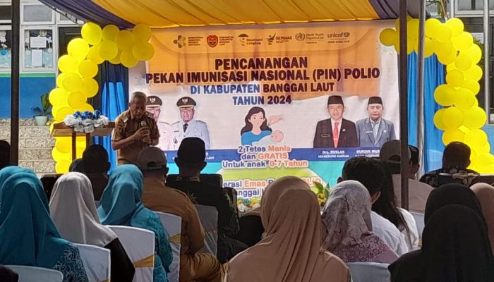 Sasar 11.430 Anak, Bupati Sofyan Kaepa Canangkan PIN Polio di Balut