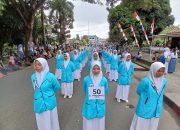 Ikut Meriahkan Gerak Jalan, Ustadz Hasroli: Jadi Motivasi Santri dan Memupuk Semangat untuk Berprestasi 