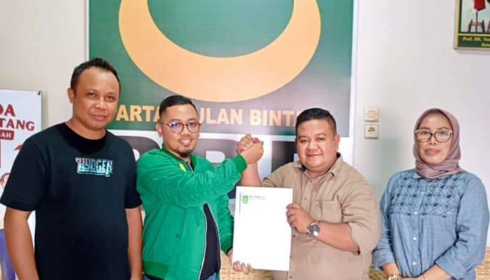 Terima SK DPP, Razwin Resmi Pimpin DPC PBB Banggai 