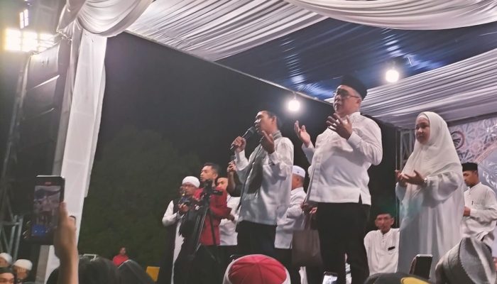 Bersama Ribuan Jamaah Tabligh Akbar, Ustad Abdul Somad Doakan Sulianti Murad