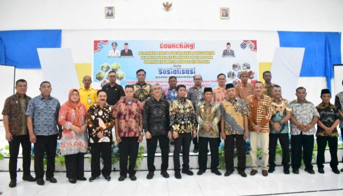 Disnakertrans Bangkep Launching Pelayanan Kartu Pencari Kerja di Kecamatan