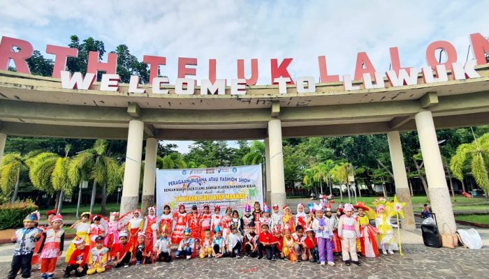 Keren, TK Negeri Satap Maahas Gelar Fashion Show Daur Ulang di RTH Lalong