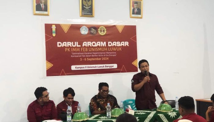 Diikuti 60 Mahasiswa, Dekan FEB Unismuh Luwuk Resmi Buka DAD