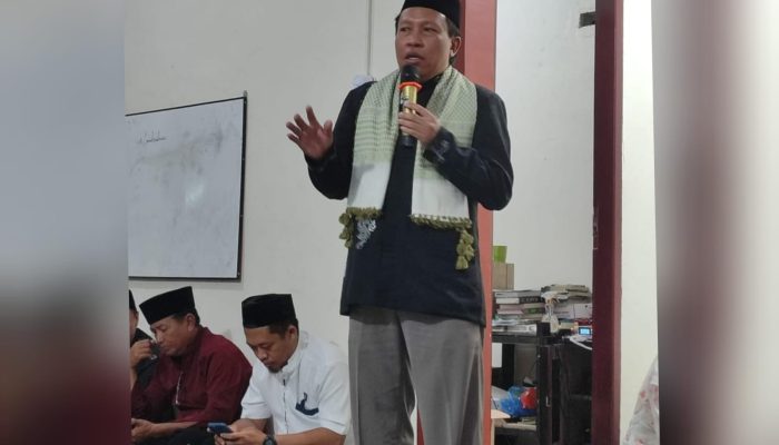 Hadirkan Ustadz Jumahir, Masjid Al Fattah Bukit Mambual Sukses Gelar Peringatan Maulid Nabi