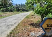 Memprihatinkan! Bertahun-tahun Tak Tersentuh Perbaikan, Jalan di Doda Rusak Parah