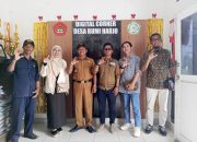 Kolaborasi Dosen Untika dan Unismuh Luwuk Wujudkan Program Digital di Desa Bumi Harjo