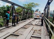 Polsek Batui Tanggapi Jembatan Rusak Akses Perkemahan Prestasi Pramuka