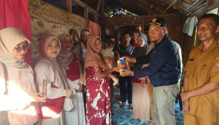 Dinkes P2KB Balut Identifikasi Keluarga Beresiko Stunting dan Beri Bantuan di 3 Kecamatan