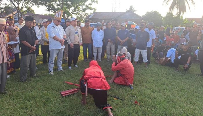 Dukungan Kian Kuat, Ribuan Warga Padati Kampanye Cagub Ahmad Ali di Balantang Batui