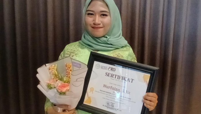 Kisah Haru Nurfaiza, Rawat Sang Ayah Saat Hadapi Skripsi dan Kini Ditinggal Selamanya