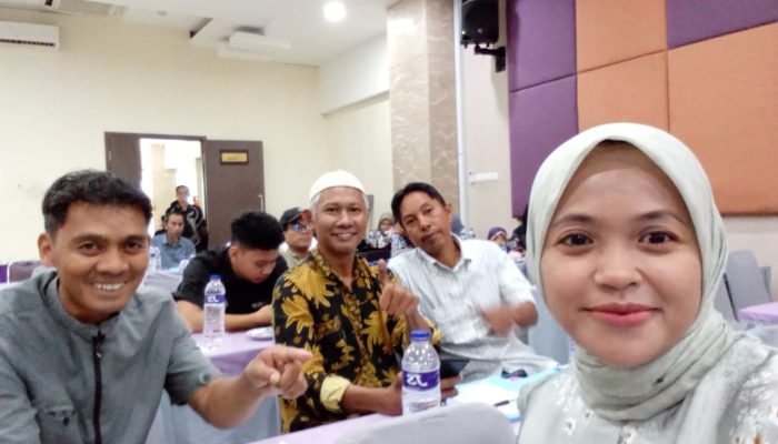 Pegiat Literasi dan Pustakawan Asal AMIK Hadiri Sosialisasi UU No. 13 Tahun 2018 di Makassar