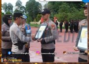 Kapolres Bangkep Pimpin Upacara PTDH Dua Anggota Polri Akibat Pelanggaran Diskresi