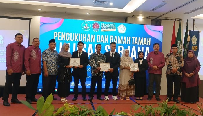 Ini Tiga Lulusan Terbaik di Yudisium FKIP Unismuh Luwuk, Gafri Raih IPK 4.0