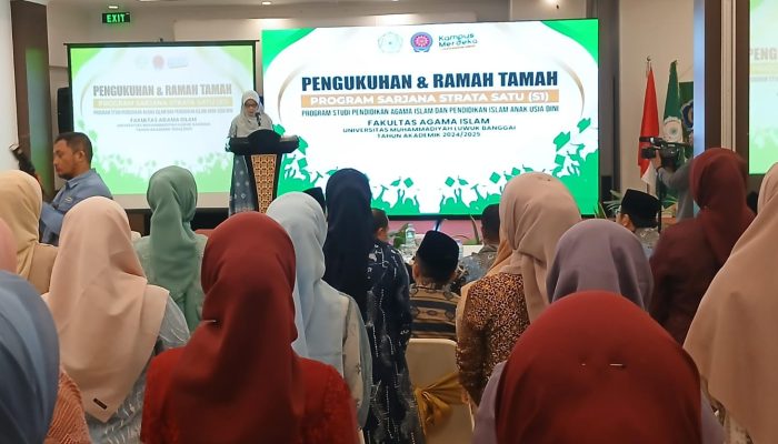 FAI Unismuh Luwuk Kukuhkan 82 Sarjana Baru dari Dua Program Studi