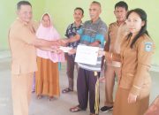 43 KPM di Paisumosoni Tinangkung Selatan Bangkep Terima BLT-DD Tahap 4