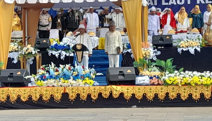 Pelaksanaan Upacara Bendera HUT Ke-12 Balut Berlangsung Sukses, Ini Pesan Bupati Sofyan Kaepa 