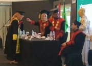 Wisuda Angkatan XIX, Direktur AMIK Luwuk Paparkan Capaian dan Strategi Menuju Perguruan Tinggi Unggul
