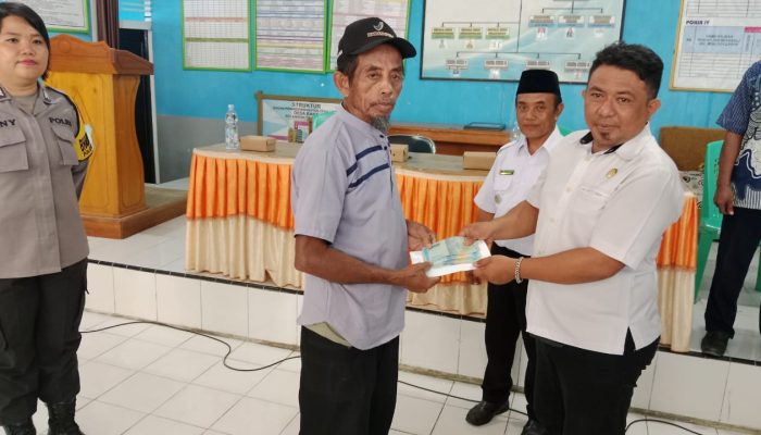 Camat Tinangkung Hadiri Penyaluran BLT-DD Tahap 4 di Desa Baka