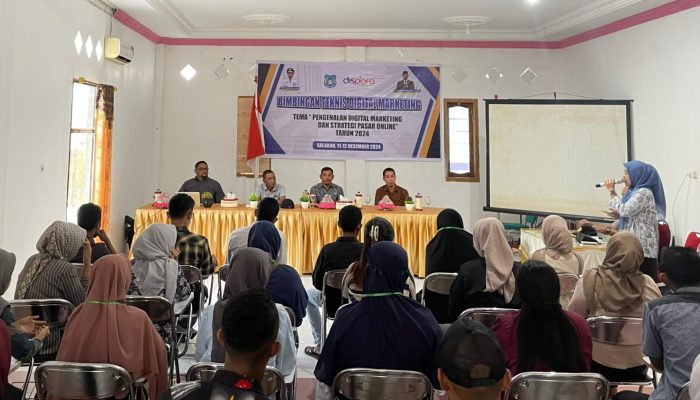 Dosen AMIK dan Polbin Jadi Narasumber Pelatihan Digital Marketing Bagi Generasi Muda Bangkep