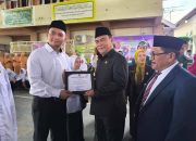 MTs Daarul Hikmah Luwuk Raih Penghargaan Sebagai Madrasah Berprestasi di Ajang Olimpiade Bahasa Arab Tingkat Nasional 