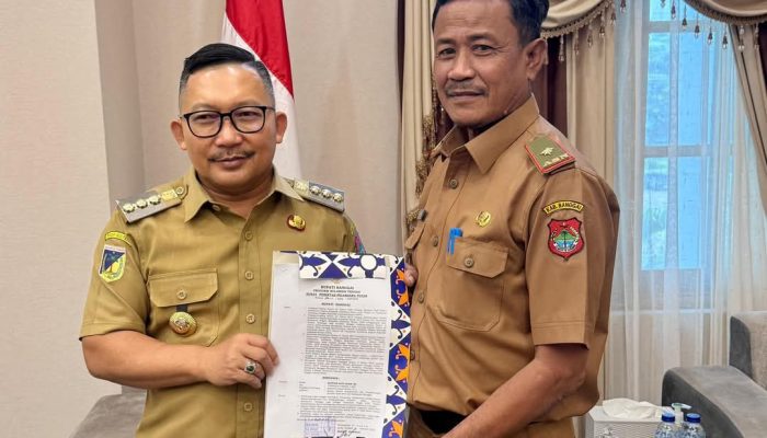 Bupati Amirudin Tunjuk Soffyan Datu Adam Sebagai Plt Asisten II