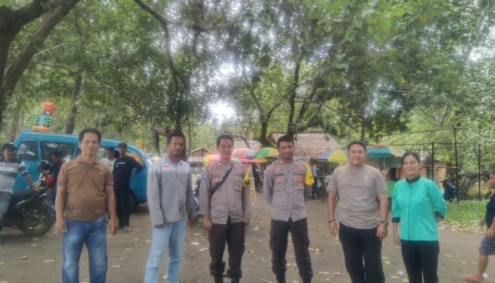 Ramai Masyarakat Liburan, Polsek Toili Lakukan Pengamanan Objek Wisata