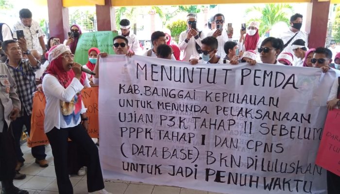 Ratusan Tenaga Non-ASN Geruduk Kantor Bupati, DPRD, dan BKPSDM Bangkep Tuntut Keadilan