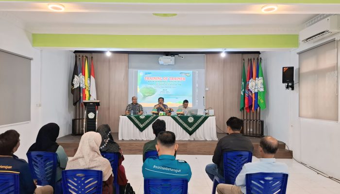 Dibuka Rektor, LP3M Unismuh Luwuk Gelar TOT DPL KKN MB Angkatan XXXVII