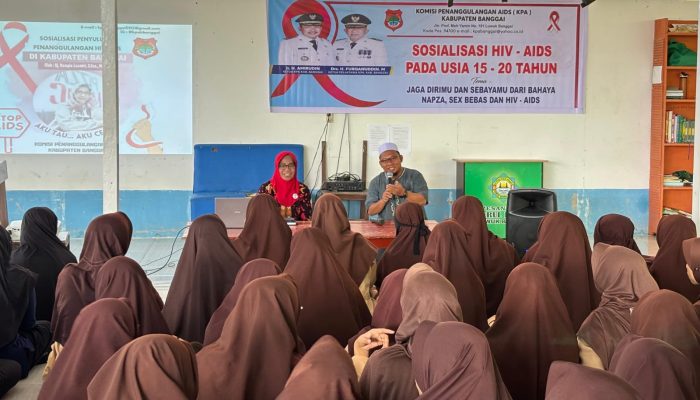 Sekretaris KPA Banggai Harap Santri Jadi Corong di Masyarakat Bantu Sosialisasikan HIV/AIDS