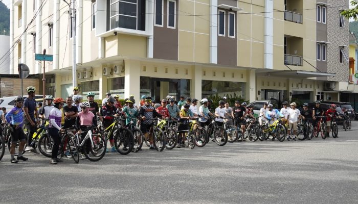 Gowes Bersama Pererat Silaturahmi Komunitas Sepeda di Kabupaten Banggai