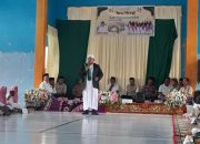 Datangkan Penceramah dari Ibu Kota Kabupaten Ustadz Ilham , Pemdes Lipulalongo Sukses Gelar Isra Mi’raj