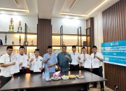 Rektor Unismuh Luwuk Serahkan SK Dekan 6 Fakultas, Diantaranya 2 Mantan Wakil Rektor