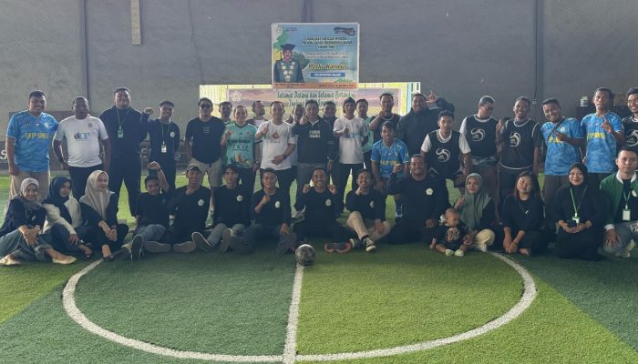 Pererat Silaturahmi, Mahasiswa KKN Unismuh Luwuk Posko Kota Gelar Turnamen Futsal