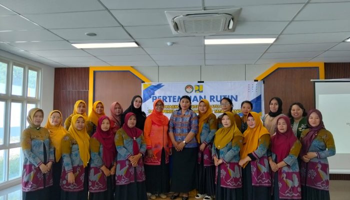 Diikuti DWP PUPR, KPA Banggai Sosialisasikan Pencegahan dan Penanggulangan HIV/AIDS di Tempat Kerja 