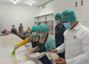 Peluncuran Program Makan Bergizi Gratis di Banggai Kepulauan Diwarnai Keterlambatan