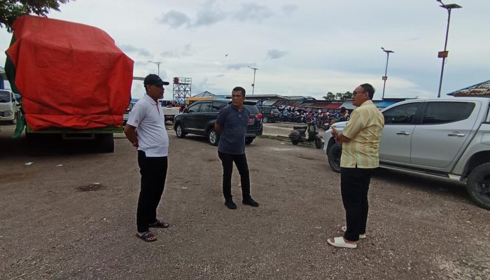 Wabup Bangkep Tinjau Arus Balik dan Gelar Pertemuan dengan GM PT. ASDP Indonesia Ferry 