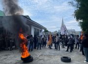 Imbas PHK Sepihak PT. KIM dan PT. JATRA, Mahasiswa dan Pekerja Kepung Disnakertrans Banggai